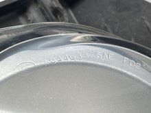 Load image into Gallery viewer, Park Lamp Light Volkswagen Touareg 2010 - NW83374
