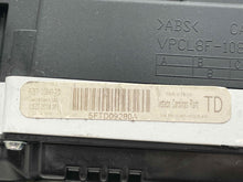Load image into Gallery viewer, SPEEDOMETER CLUSTER Ford Escape 2016 16 - NW440672