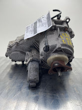 Load image into Gallery viewer, TRANSFER CASE BMW X5 X6 07 08 09 10 11 12 13 - NW441049