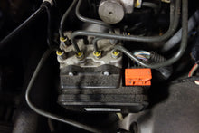 Load image into Gallery viewer, ABS PUMP HONDA S2000 2000 2001 2002 2003 - NW1638