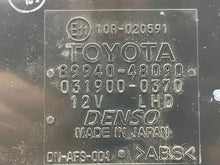 Load image into Gallery viewer, HEADLAMP CONTROL MODULE COMPUTER Lexus RX400H 06 07 08 09 - NW439962