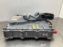Load image into Gallery viewer, Inverter Toyota Prius 2018 - NW440041