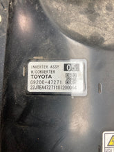 Load image into Gallery viewer, Inverter Toyota Prius 2018 - NW440042