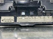 Load image into Gallery viewer, REAR TEMPERATURE CONTROLS Audi Q7 2013 13 2014 14 2015 15 - NW440347