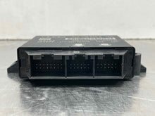 Load image into Gallery viewer, PARK ASSIST CONTROL MODULE COMPUTER Audi Q7 13 14 15 - NW439944