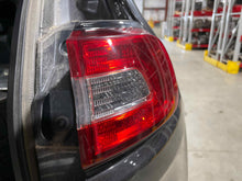Load image into Gallery viewer, OUTER TAIL LIGHT LAMP Jeep Cherokee 14 15 16 17 18 Right - NW441254