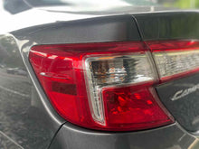 Load image into Gallery viewer, OUTER TAIL LIGHT LAMP Toyota Camry 2012 12 2013 13 2014 14 Left - NW441671