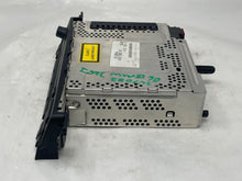 Load image into Gallery viewer, RADIO BMW 320i 330i M3 2002 02 03 04 05 06 AM/FM/CD - NW441595