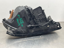 Load image into Gallery viewer, HEADLIGHT LAMP ASSEMBLY 325ci 325i 330ci 330i 330xi 04-06 Left - NW441519