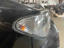 Load image into Gallery viewer, HEADLIGHT LAMP ASSEMBLY 325ci 325i 330ci 330i 330xi 04-06 Right - NW441520