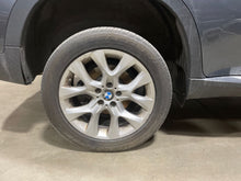 Load image into Gallery viewer, WHEEL RIM BMW X5 11 12 13 19x9 ALLOY - NW441713