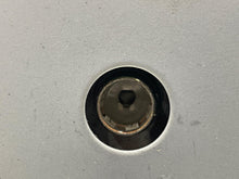 Load image into Gallery viewer, RADIO Rainier Escalade Escalade ESV Escalade EXT Avalanche 05-09 - NW563952