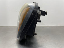 Load image into Gallery viewer, HEADLIGHT LAMP ASSEMBLY Trailblazer Trailblazer Ext 02-09 Left - NW564230
