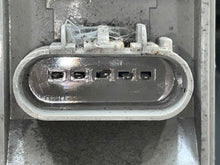 Load image into Gallery viewer, TAIL LIGHT LAMP ASSEMBLY Trailblazer Trailblazer Ext 02-09 Right - NW563968