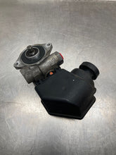 Load image into Gallery viewer, POWER STEERING PUMP Saab 9-3 2003 03 04 05 06 07 08 - NW442327