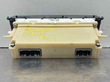 Load image into Gallery viewer, FRONT TEMPERATURE CONTROLS Honda Pilot 2012 12 - NW100492