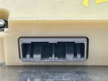 Load image into Gallery viewer, FRONT TEMPERATURE CONTROLS Honda Pilot 2012 12 - NW100492