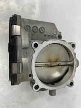 Load image into Gallery viewer, THROTTLE BODY Mercedes CLS550 G550 E550 S550 E550 2007 07 2008 08 2009 09 10 11 - NW178379