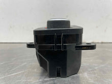 Load image into Gallery viewer, Temperature Controls Ford Escape 2018 - NW443469