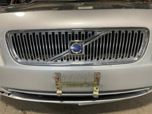 Load image into Gallery viewer, GRILLE Volvo V70 2005 05 2006 06 2007 07 - NW443465
