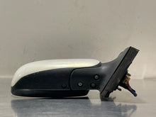 Load image into Gallery viewer, SIDE VIEW MIRROR Toyota Prius 2001 01 2002 02 03 Right - NW443986