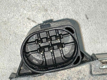 Load image into Gallery viewer, Throttle Body AUDI A4 2021 - NW444754