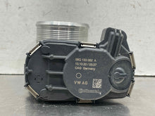 Load image into Gallery viewer, Throttle Body AUDI A4 2021 - NW444754