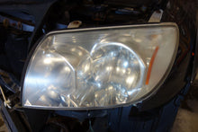 Load image into Gallery viewer, HEADLIGHT LAMP ASSEMBLY 4 Runner 2003 03 2004 04 2005 05 Left - NW103670