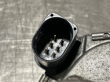 Load image into Gallery viewer, THROTTLE BODY Volkswagen Jetta 2011 11 2012 12 2.0L - NW445201