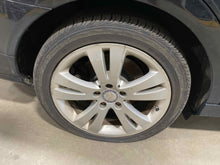 Load image into Gallery viewer, WHEEL RIM C230 C250 C300 C350 C63 08-13 17x7-1/2 - NW445256