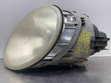 Load image into Gallery viewer, HEADLIGHT LAMP ASSEMBLY Beetle 98 99 00 01 02 03 04 05 Right - NW445493