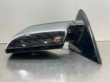 Load image into Gallery viewer, Side View Door Mirror SUBURBAN 1500 2015 - NW445374