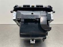 Load image into Gallery viewer, Radio SUBURBAN 1500 2015 - NW445576