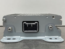 Load image into Gallery viewer, AMPLIFIER Gl350 Gl450 Gl550 ML320 ML350 ML500 ML63 R350 07-13 - NW138855