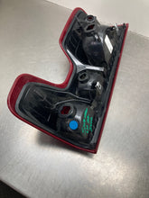Load image into Gallery viewer, Tail Lamp Light SILVERADO 2500 PICKUP 2022 - NW445776
