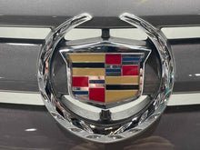 Load image into Gallery viewer, GRILLE Cadillac CTS 2003 03 2004 04 2005 05 2006 06 2007 07 - NW97868
