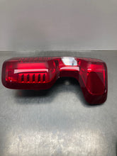 Load image into Gallery viewer, Tail Lamp Light SILVERADO 2500 PICKUP 2022 - NW445773