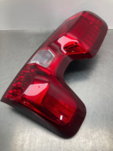 Load image into Gallery viewer, Tail Lamp Light SILVERADO 2500 PICKUP 2022 - NW445774