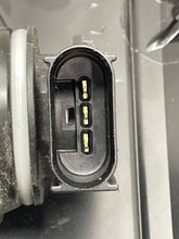 Load image into Gallery viewer, Tail Lamp Light FORD F350SD PICKUP 2022 - NW445794