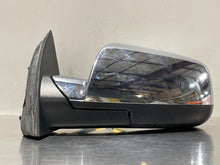 Load image into Gallery viewer, SIDE VIEW DOOR MIRROR Equinox Terrain 2016 16 2017 17 Left - NW50995