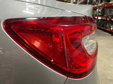 Load image into Gallery viewer, Tail Lamp Light 2014 - NW446258