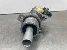 Load image into Gallery viewer, Brake Master Cylinder 2007 - NW446089