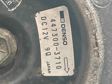 Load image into Gallery viewer, AC COMPRESSOR Jaguar XJ6 1995 95 1996 96 1997 97 - NW446418