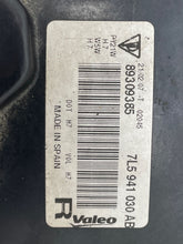 Load image into Gallery viewer, HEADLIGHT LAMP ASSEMBLY Porsche Cayenne 03 04 05 06 Right - NW447187
