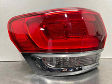 Load image into Gallery viewer, Tail Lamp Light GRAND CHEROKEE 2019 - NW501134