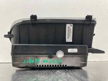 Load image into Gallery viewer, INFO-GPS SCREEN CL550 CL600 CL63 CL65 S450 Cdn S550 S600 S63 07-09 - NW448103