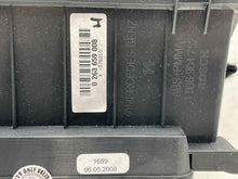 Load image into Gallery viewer, INFO-GPS SCREEN CL550 CL600 CL63 CL65 S450 Cdn S550 S600 S63 07-09 - NW448103
