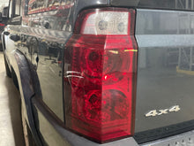 Load image into Gallery viewer, TAIL LIGHT LAMP Jeep Commander 06 07 08 09 10 Left - NW448264