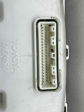 Load image into Gallery viewer, SPEEDOMETER CLUSTER Lexus ES300 ES330 2002 02 03 04 - NW449004