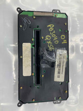 Load image into Gallery viewer, RADIO CONTROLS FRONT Infiniti QX56 2004 04 2005 05 - NW137071